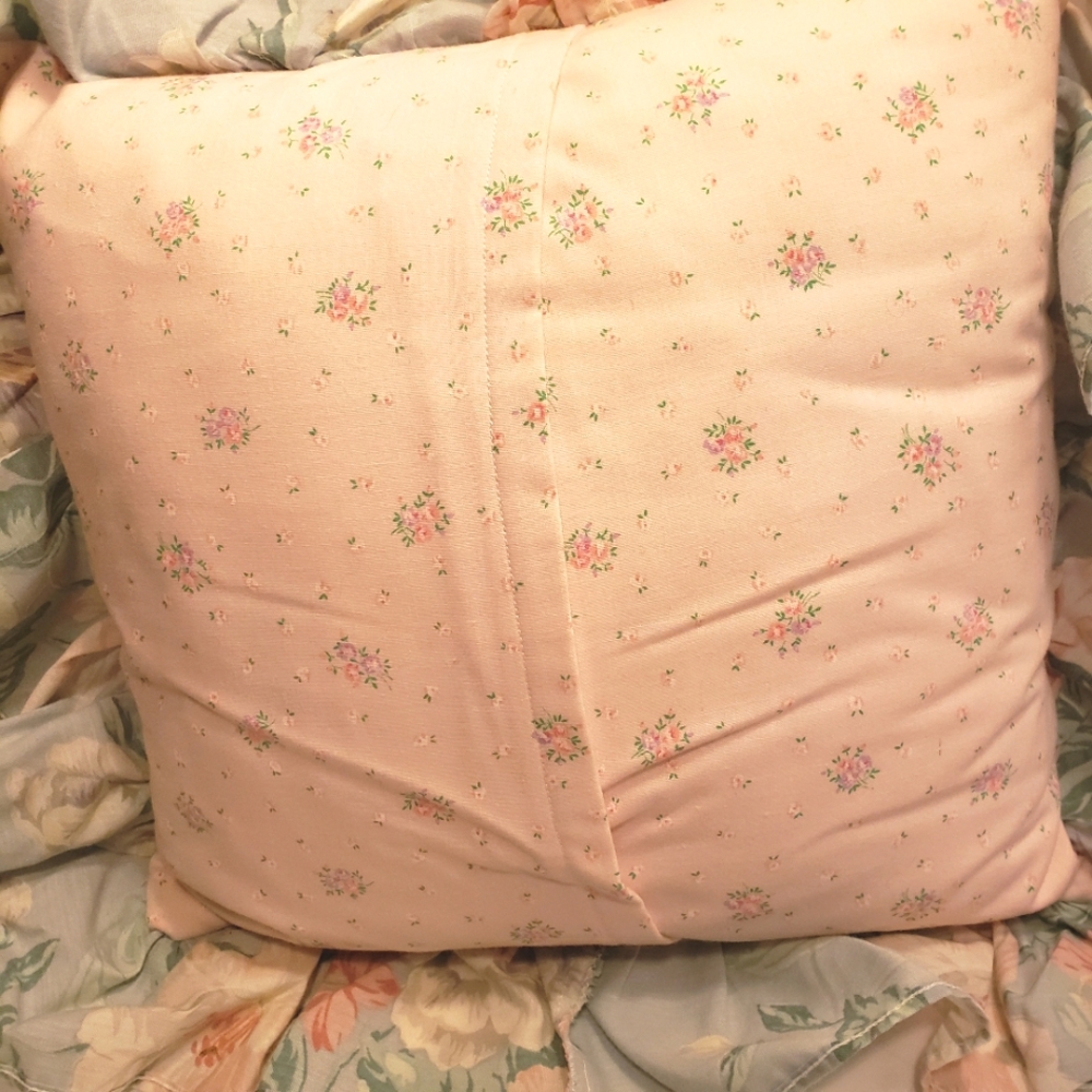 HAND CRAFTED Shabby Chic Floral Ruffled Pillow in Pastel Pinks and Blues - Picture 4 of 6